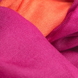Tofarvet pashmina tørklæde i fuchsia og koralrød