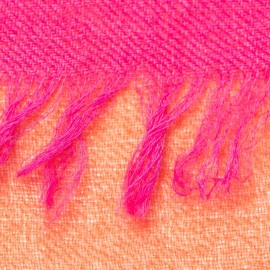 Kvadratisk tørklæde i orange/fuchsia dip-dye