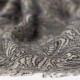 Gråt cashmere tørklæde med paisleyprint